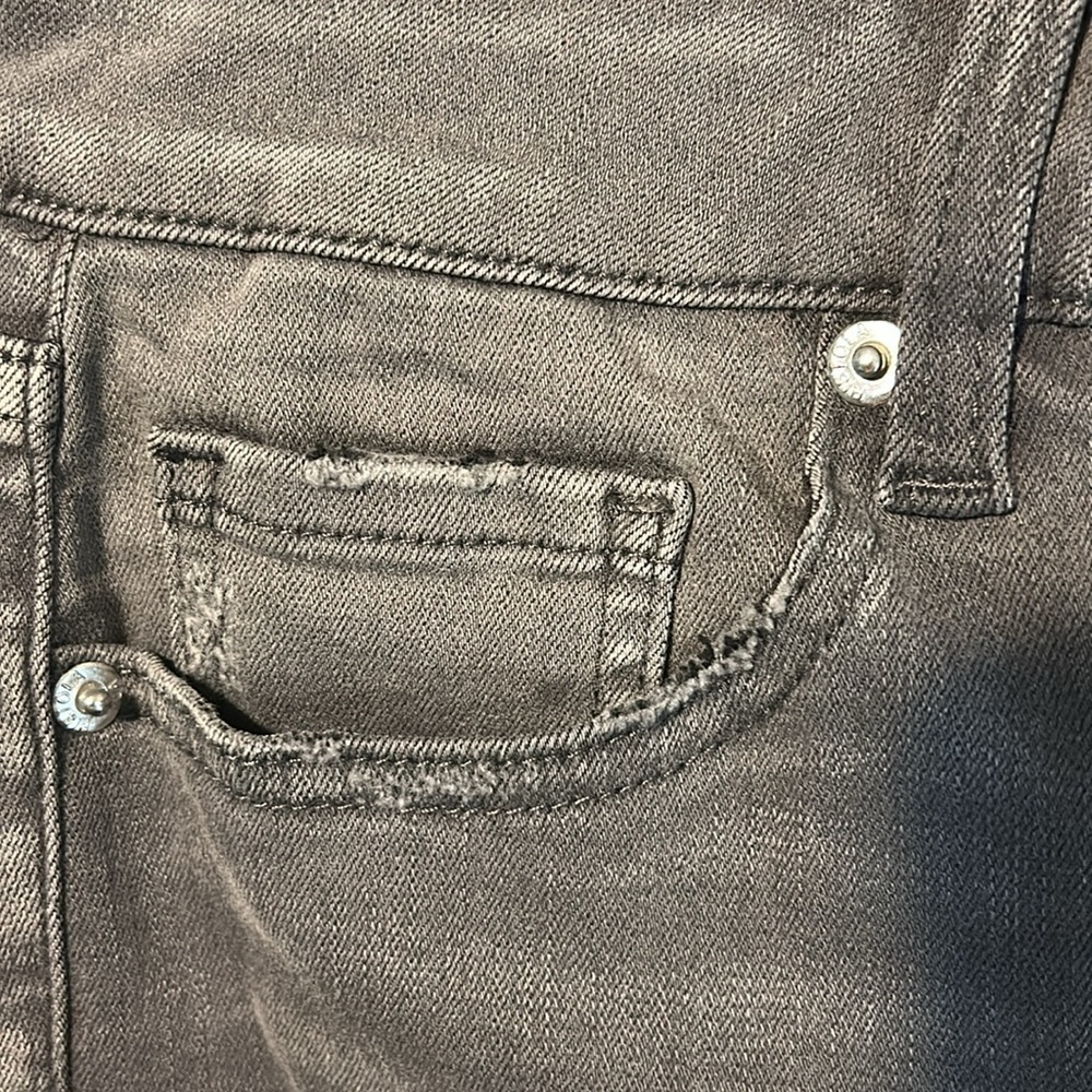 Pistola Skinny Light Distressed Gray Jean 28 New With Tags - Picture 9 of 9